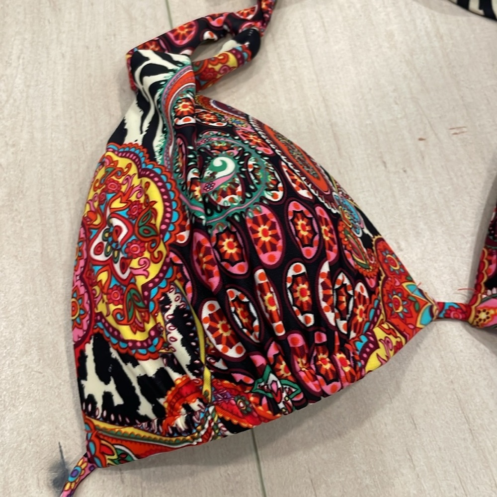 Luli Fama bikini top, size small - Picture 2 of 6